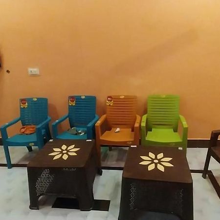 Hotel Aadi Shakti Bhawan Ayodhya Exterior foto